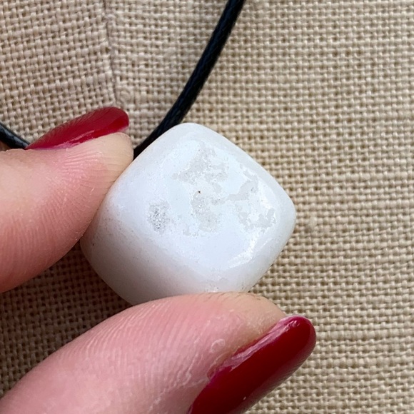 Handmade Genuine Stone Chunk Amulet Necklace - Picture 4 of 10